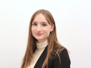 young-business-woman-portrait